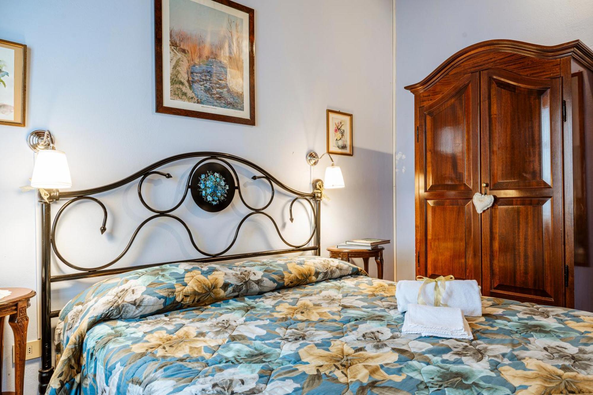 몬테카를로 Antica Casa Dei Rassicurati B&B 외부 사진